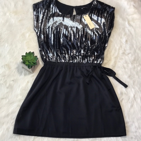 Sugar Lips Dresses & Skirts - 💕Sugar Lips Sequin Party Mini Dress 👗 💕🌸